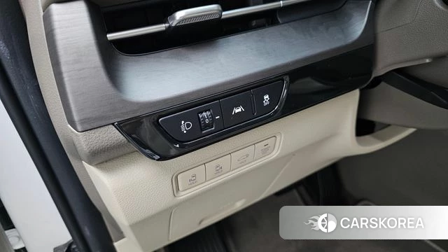 Kia Carnival 4th generation id 4395128 из Кореи 9