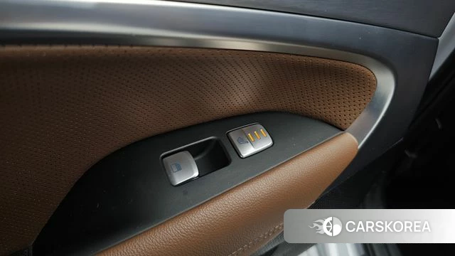 Genesis G70 id 3894289 из Кореи 9