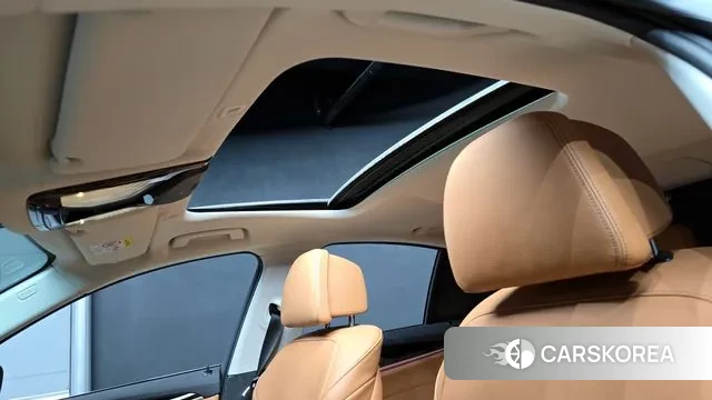 BMW 5 Series (G30) id 3432920 из Кореи 9