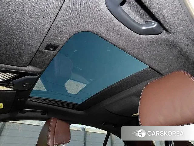 BMW 5 Series (G30) id 3640628 из Кореи 9