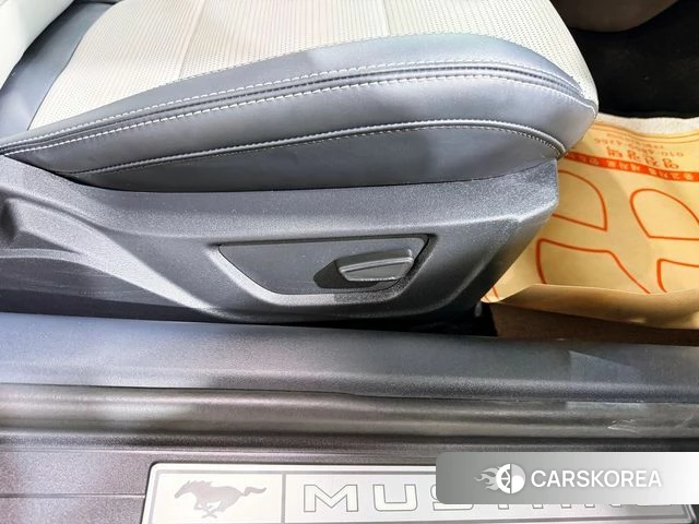 Ford Mustang 7th Generation id 3838112 из Кореи 9