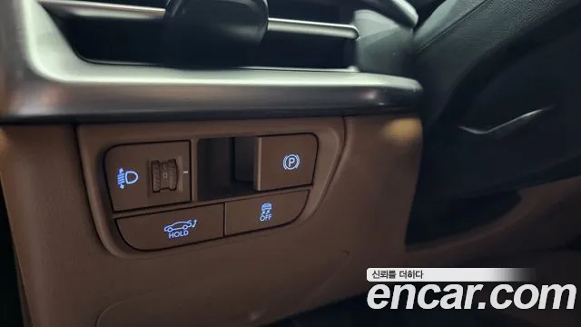 Hyundai Grandeur (GN7) id 2645966 из Кореи 9