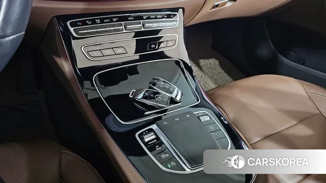 Mercedes-Benz E-Class W213 id 3412305 из Кореи 9