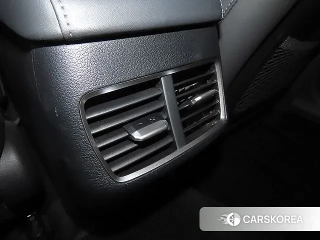 Hyundai Sonata (DN8) id 3534979 из Кореи 9