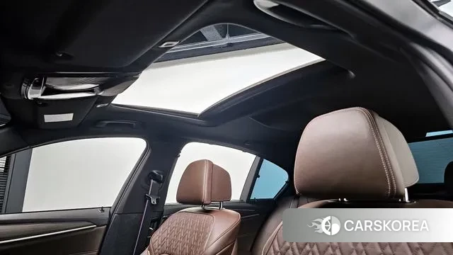 BMW 5 Series (G30) id 3597896 из Кореи 9