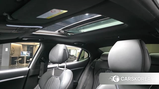 Genesis G70 id 3801185 из Кореи 9