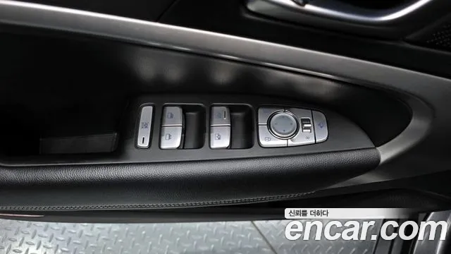 Genesis G70 id 2593957 из Кореи 9