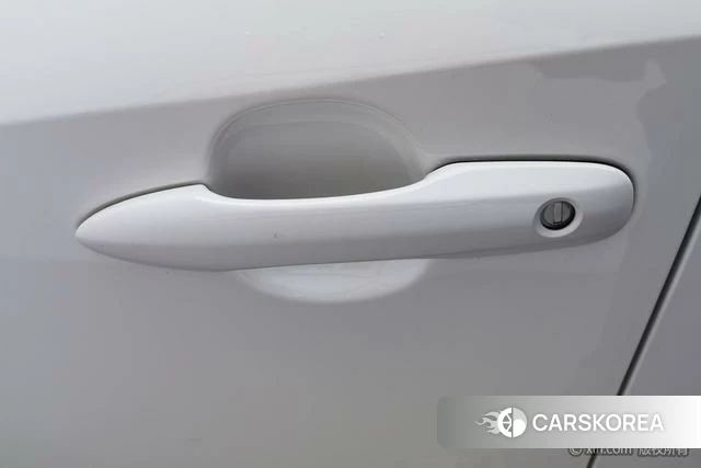 Toyota Corolla id 4253230 из Китая 9