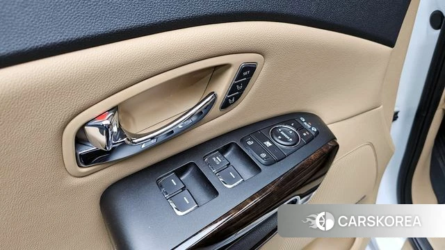 Kia The New Carnival id 4196426 из Кореи 9