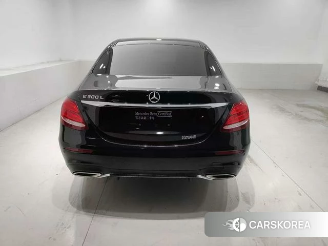 Mercedes-Benz E-class id 4219292 из Китая 9