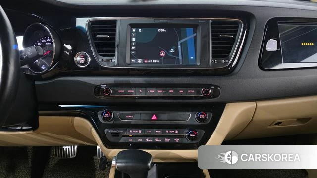 Kia All New Carnival id 4785968 из Кореи 9