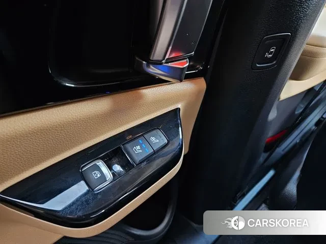 Kia Carnival 4th generation id 3003209 из Кореи 9