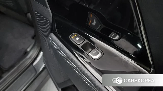 Kia Niro EV id 3237778 из Кореи 9