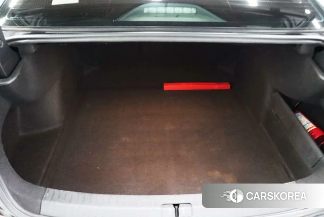 Volkswagen Passat id 4272742 из Китая 9