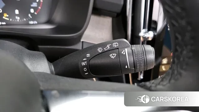 Volvo XC40 id 3458125 из Кореи 9