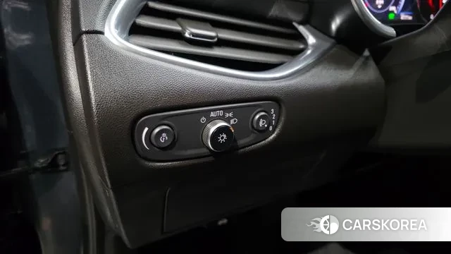 Chevrolet (GM Daewoo) The New Malibu id 3687172 из Кореи 9