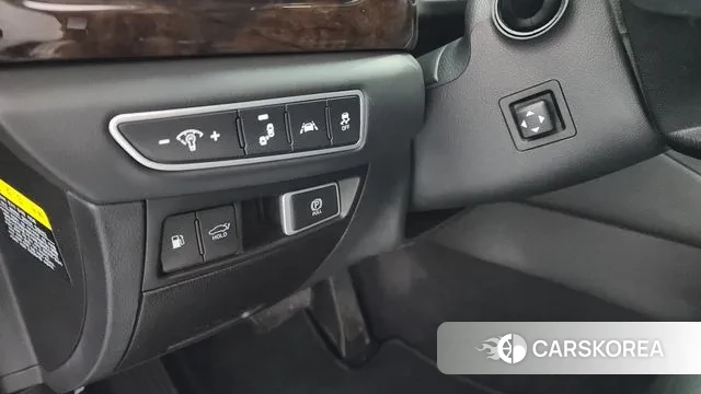 Genesis G90 id 3607952 из Кореи 9