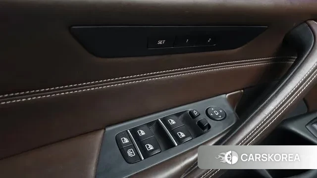 BMW 5 Series (G30) id 3474751 из Кореи 9