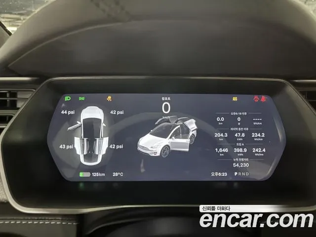 Tesla Model X id 2791063 из Кореи 9