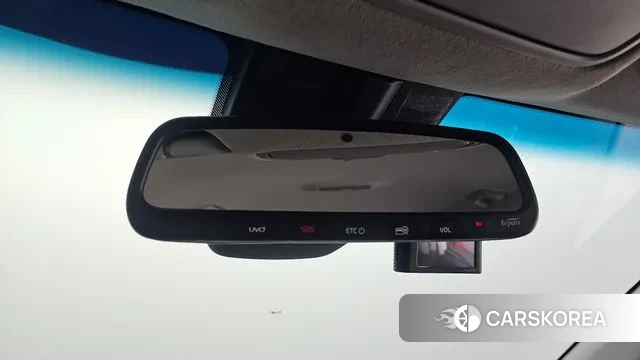 Kia Niro EV id 3504806 из Кореи 9