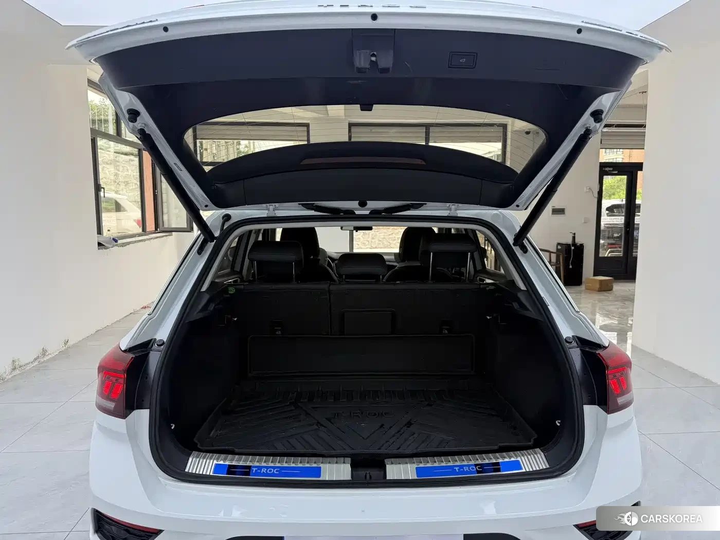 Volkswagen T-Roc id 4601100 из Китая 9