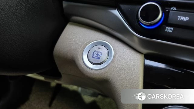 Hyundai The New Avante AD id 4895222 из Кореи 9