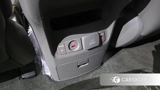 Kia All New Carnival id 3632009 из Кореи 9