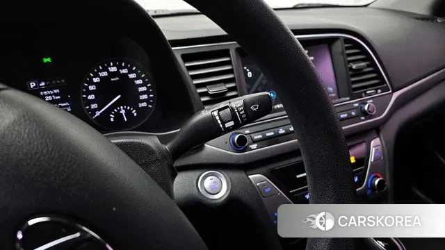 Hyundai Avante AD id 3568535 из Кореи 9