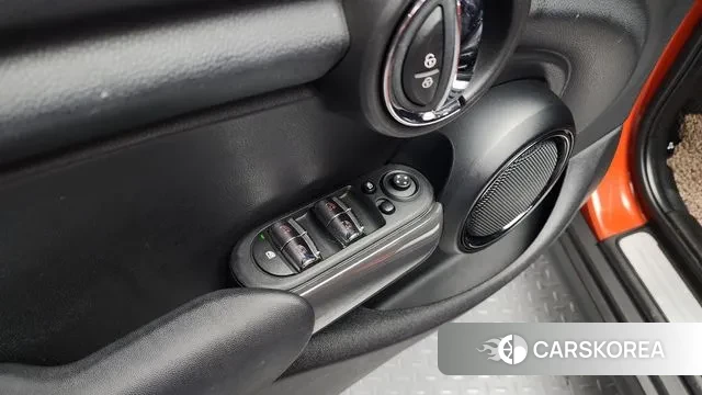 Mini Cooper id 3156472 из Кореи 9