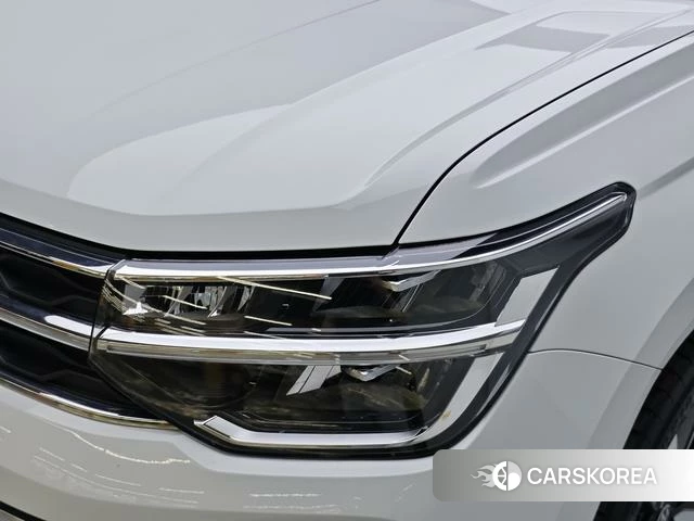 Volkswagen Tuyue id 4262558 из Китая 9