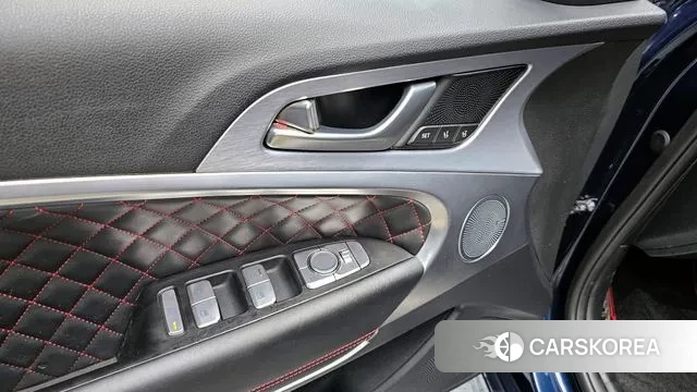 Genesis G70 id 2349579 из Кореи 9