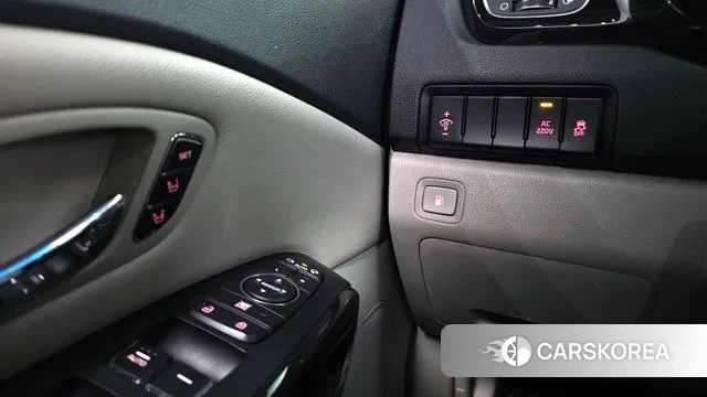 Kia The New Carnival id 3772687 из Кореи 9