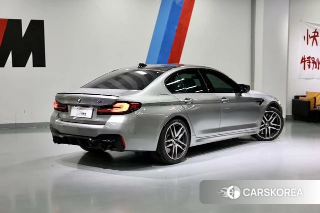 BMW M5 id 4365735 из Китая 9