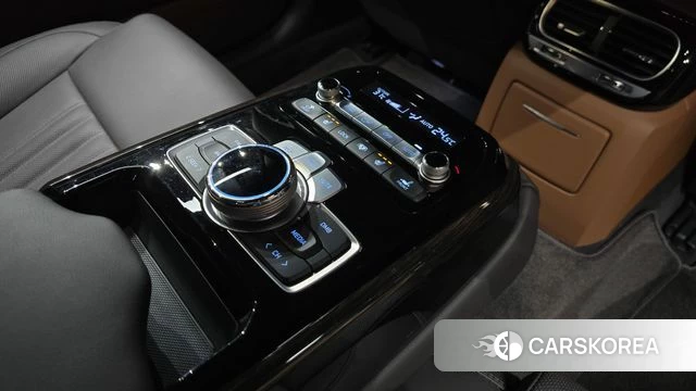 Genesis G90 id 4865018 из Кореи 9