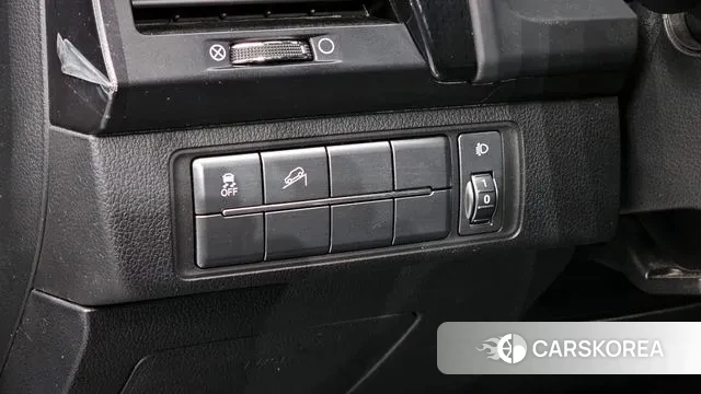 Ssangyong Rexton Sports id 2571950 из Кореи 9