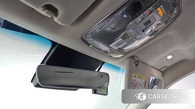 Genesis GV70 id 3483930 из Кореи 9