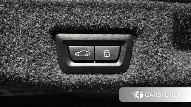 BMW 5 Series (G60) id 4432434 из Кореи 9