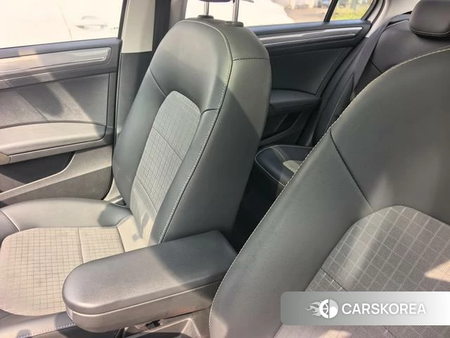 Volkswagen Santana id 4240199 из Китая 9