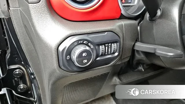 Jeep Wrangler (JL) id 3047609 из Кореи 9