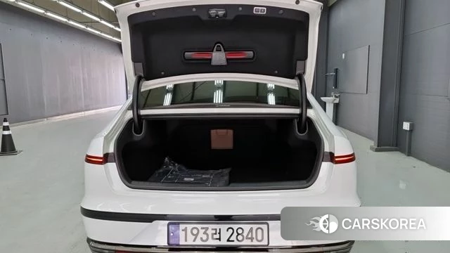 Hyundai Grandeur (GN7) id 4194878 из Кореи 9