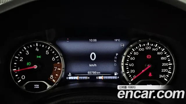 Jeep Renegade id 2665345 из Кореи 9