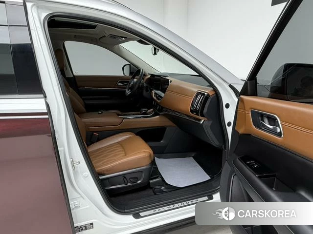 Nissan Exploring the land id 4291476 из Китая 9