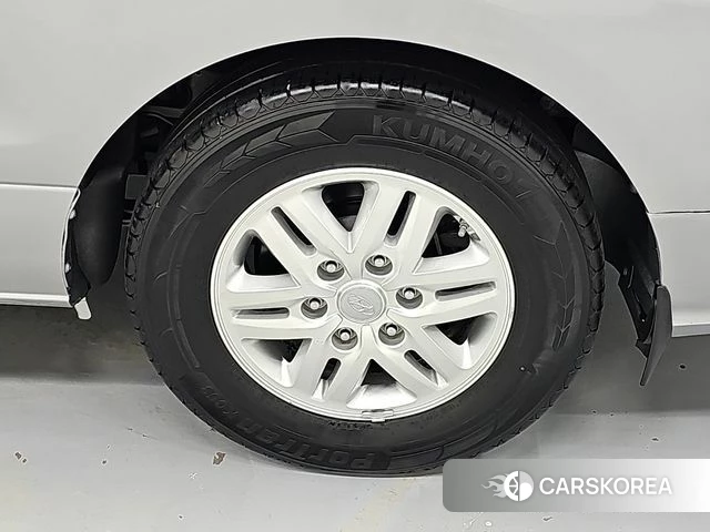 Hyundai The New Grand Starex id 4698120 из Кореи 9