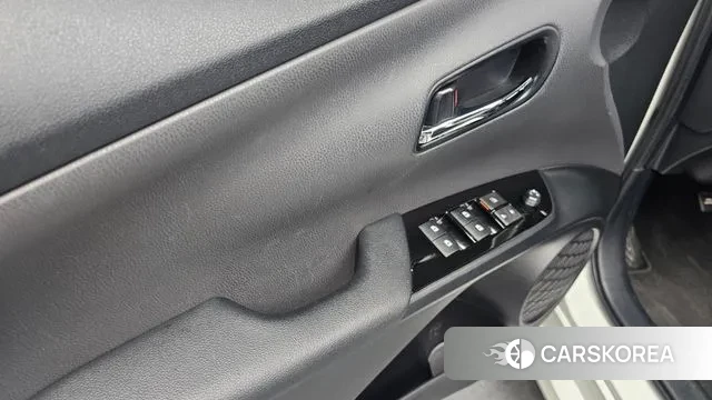 Toyota Prius 4th Generation id 3563076 из Кореи 9