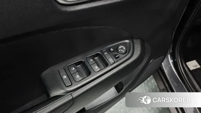 Hyundai Venue id 3004425 из Кореи 9