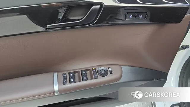 Hyundai Grandeur Hybrid (GN7) id 3322246 из Кореи 9