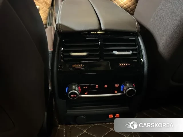 BMW 5 Series (G30) id 3472341 из Кореи 9