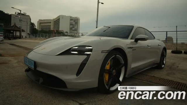 Porsche Taycan id 2899553 из Кореи 9