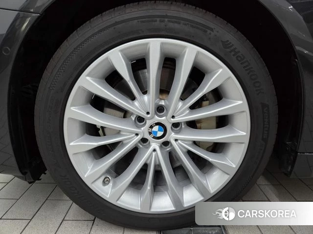 BMW 5 Series (G30) id 4304242 из Кореи 9