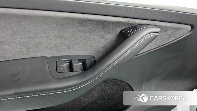 Tesla Model Y id 4016933 из Кореи 9